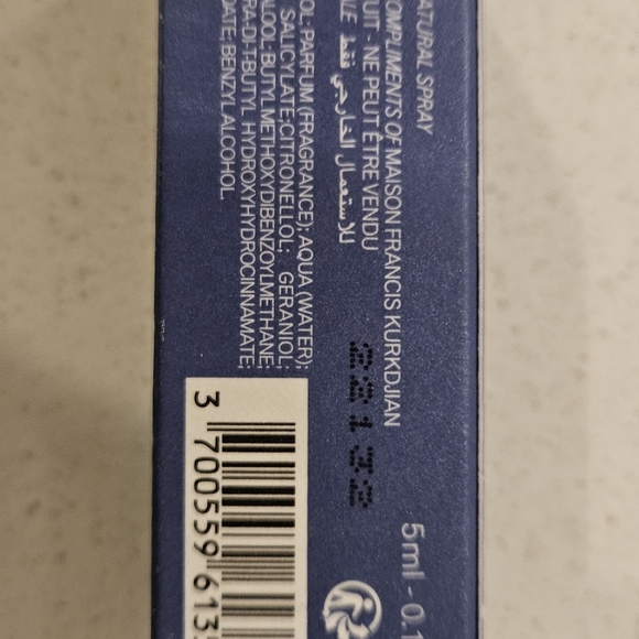 MFK | Maison Francis Kurkdjdian perfumes 5ml x 2=10ml. 724 & Aqua Vitae forte - Picture 7 of 9